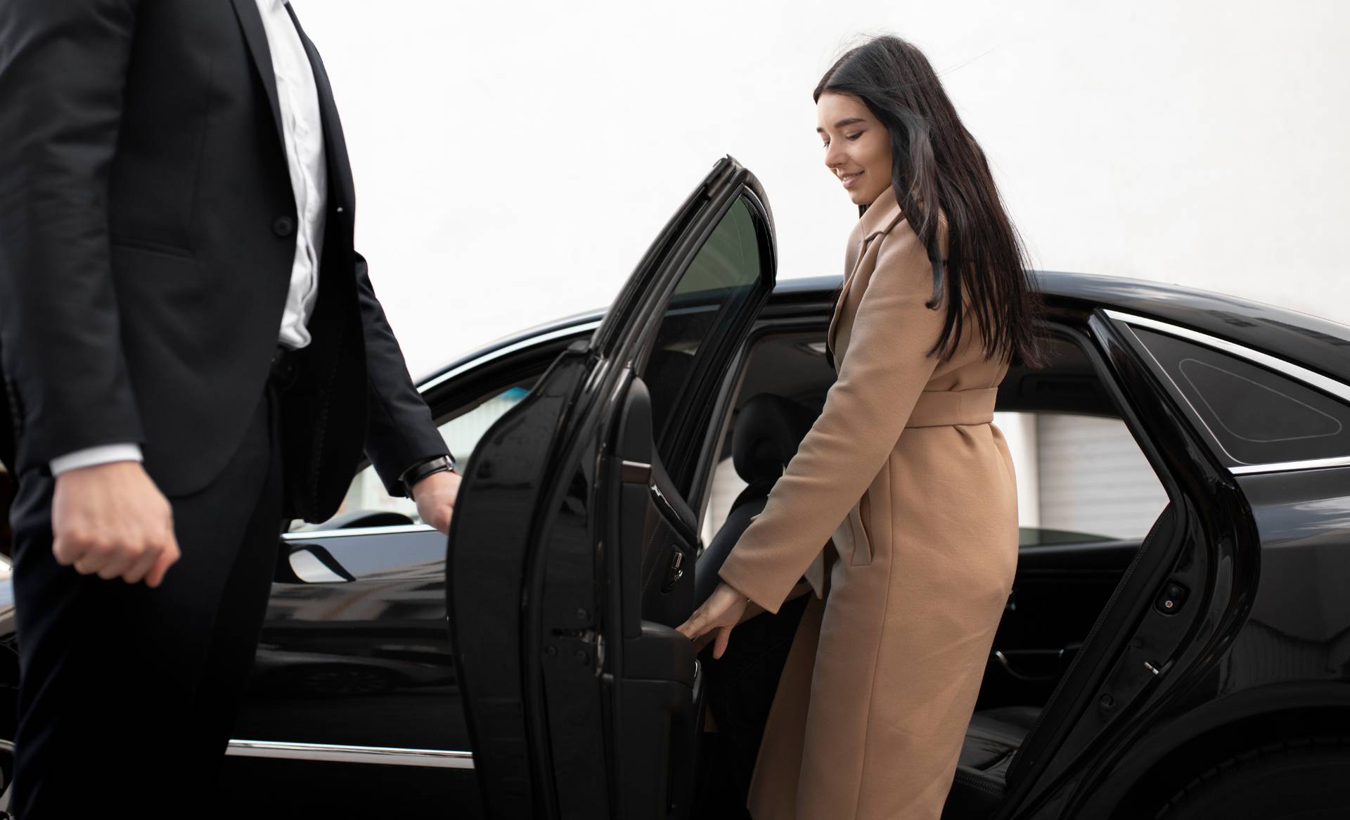 Travel in Comfort and Safety with Platanias Safe Transfers
